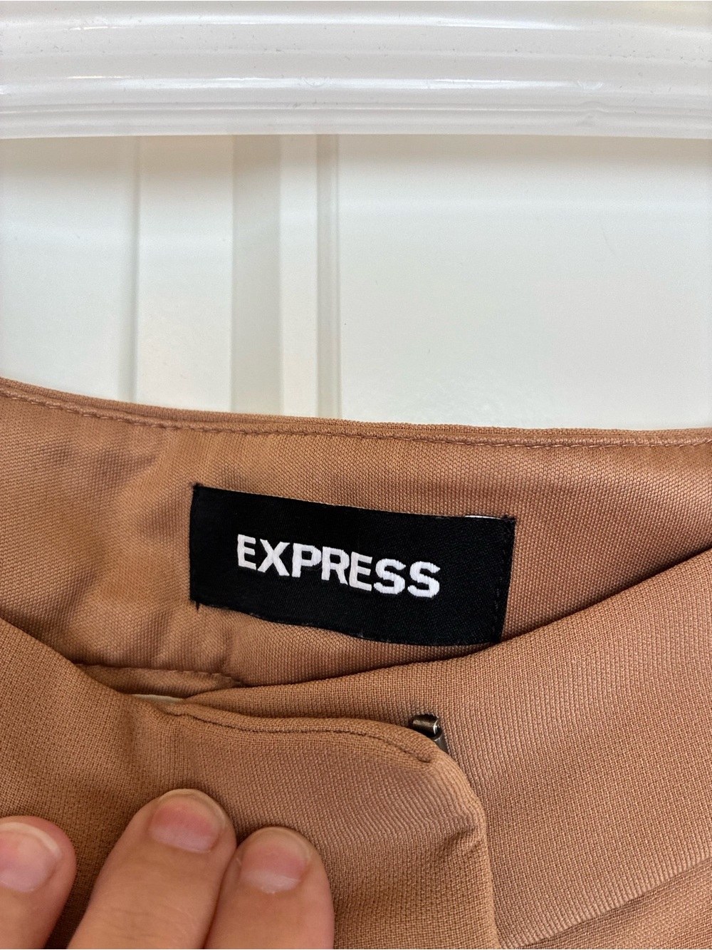 Express Wide-Leg High-Waist Pants in Camel Brown size 6R - Picture 3 of 5